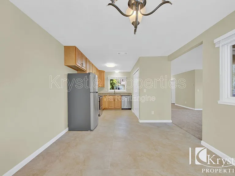 201 Nautical Ct — Photo 4