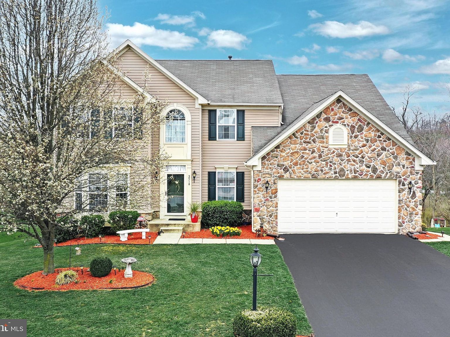 2518 Codorus Ln, Spring Grove, PA 17362 Zillow