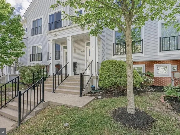 48 S Poplar St, Glassboro, NJ 08028
