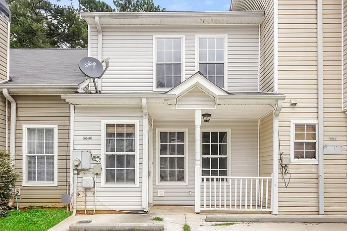 6560 Wellington Chase Ct — Photo 1