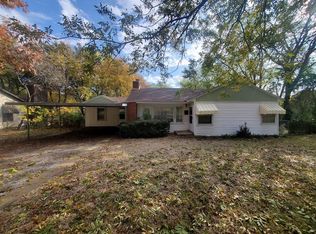 1704 Brook Hollow Dr, Fort Worth, TX 76114