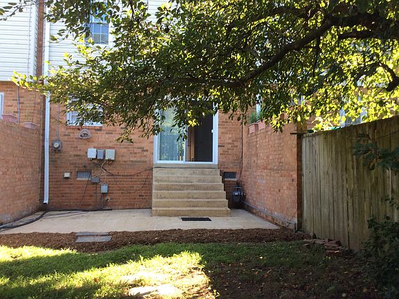 3rd image of 2226 Cranbury Ct