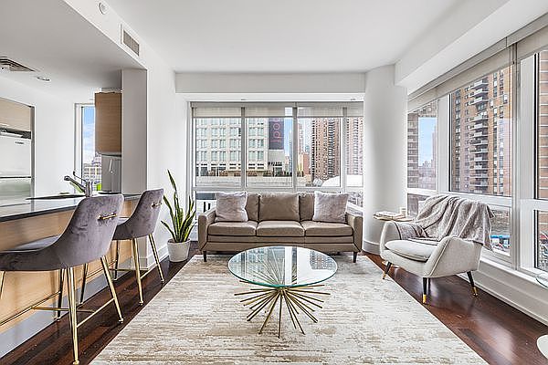 1st image of 350 W 42nd St APT 5B
