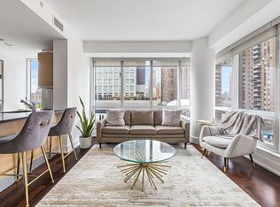 350 W 42nd St APT 5B, New York, NY