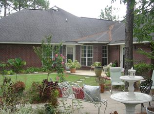 150 Waverly Cir, Hattiesburg, MS 39402
