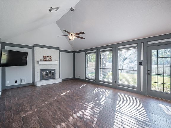 4th image of 15023 Prairie Rose Dr