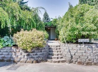 2516 SW 104th St, Seattle, WA 98146