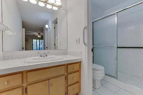 10511 Cedar Lake Rd #211 — Photo 16