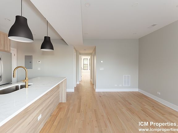 2nd image of 2547 N Campbell Ave #3F