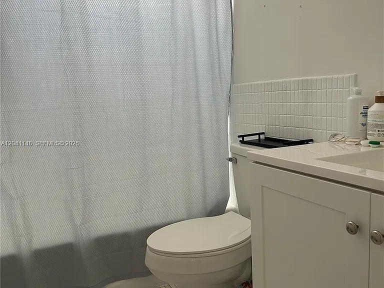 1501 NE 191st St #C401 — Photo 12