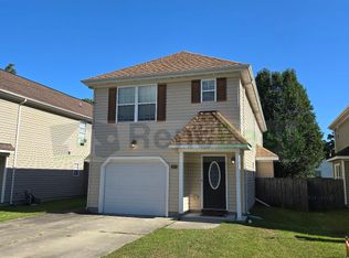 2020 Engle Ave, Chesapeake, VA 23320