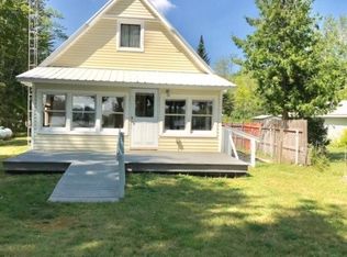 9620 Silver Strand Rd, Levering, MI 49755
