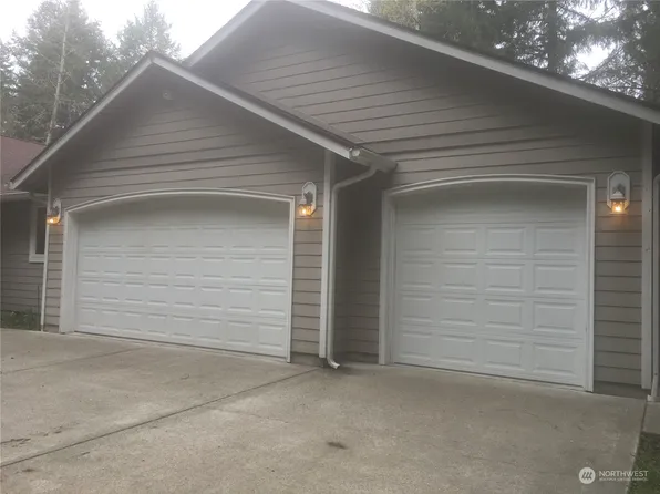 13107 Zeller Road SE, Yelm, WA 98597