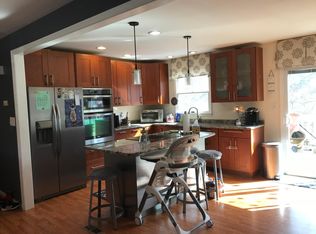 3809 Oak St, North Beach, MD 20714