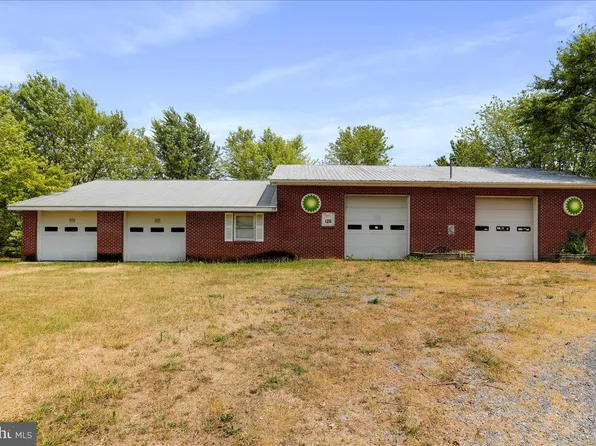 126 Laurel Hill Way, Strasburg, VA 22641
