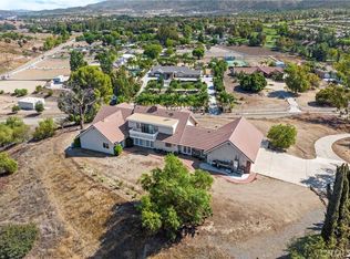 9180 Hunt Rd, Corona, CA 92883