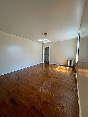 2nd image of 616 Academy St #E2