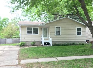 5 S 19th St, Clear Lake, IA 50428