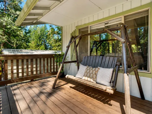 5690 Lupin Ln, Pollock Pines, CA 95726
