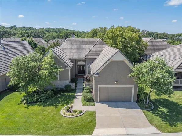 5313 W 124th Ter, Overland Park, KS 66209