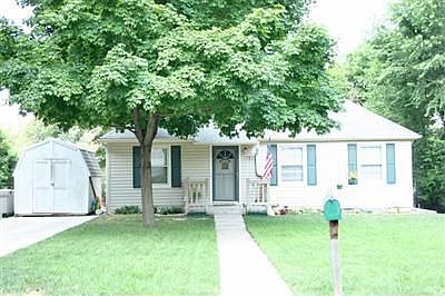 1st image of 2761 S 34th St