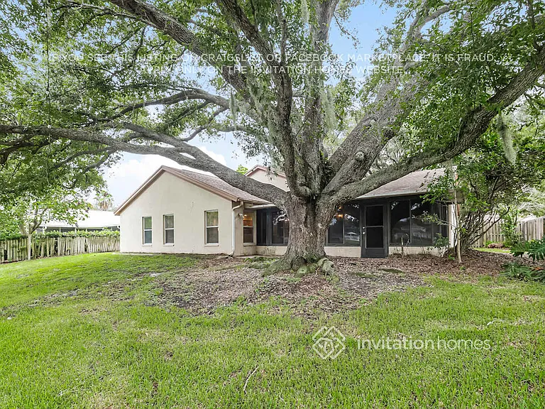 10323 Ashley Oaks Dr — Photo 16