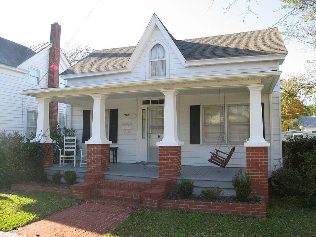 215 Orange St, Beaufort, NC 28516 Zillow