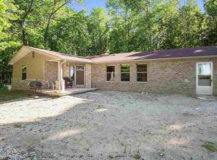 5069 Hwy R, Denmark, WI 54208