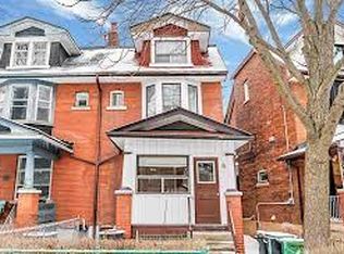 8 Rusholme Park Cres, Toronto, ON M6J2C9