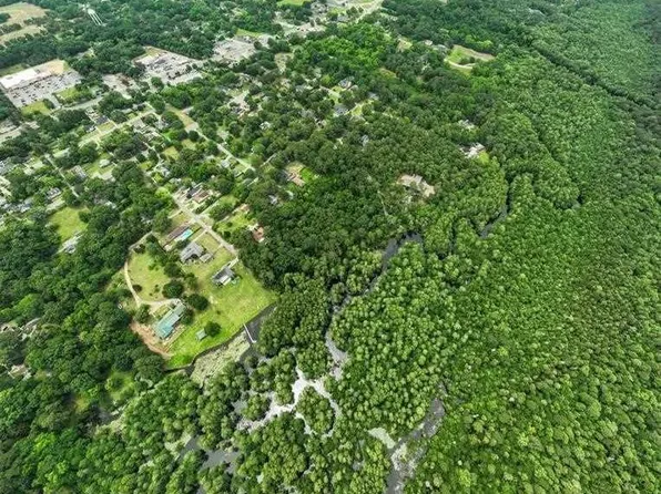 337 Creighton St, Hartsville, SC 29550