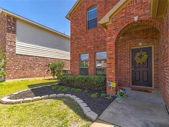 3rd image of 5009 Caraway Dr