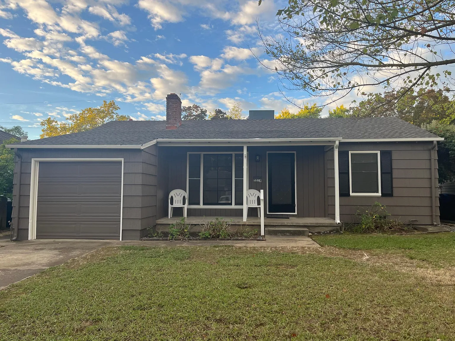 2 bed, 966 sqft, $2,450 — Photo 1