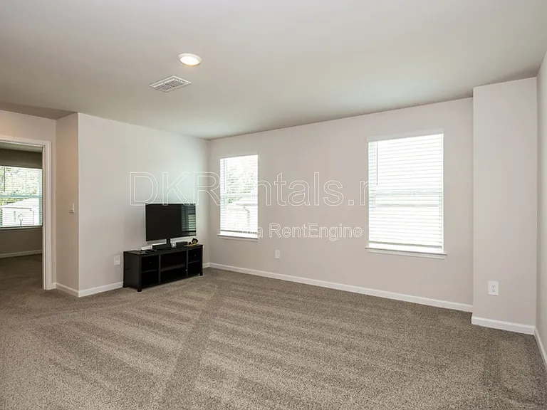 177 Water Oak Way — Photo 9