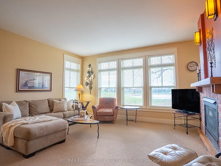 125 Fairway Ct #125 — Photo 14