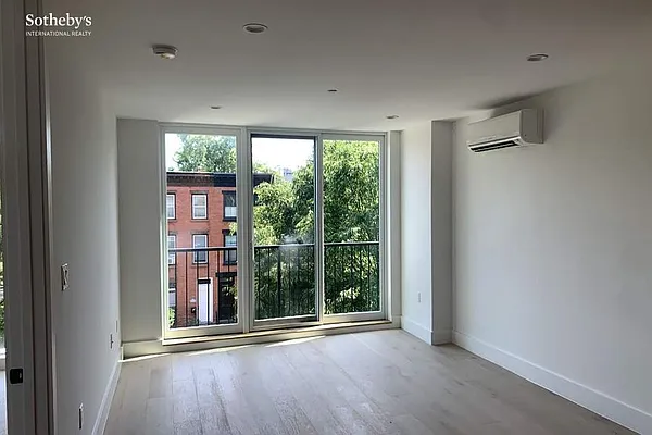 Rented by Sotheby's International Realty | media 11