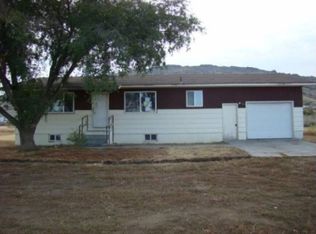 1202 Twin Butte Rd, Menan, ID 83434