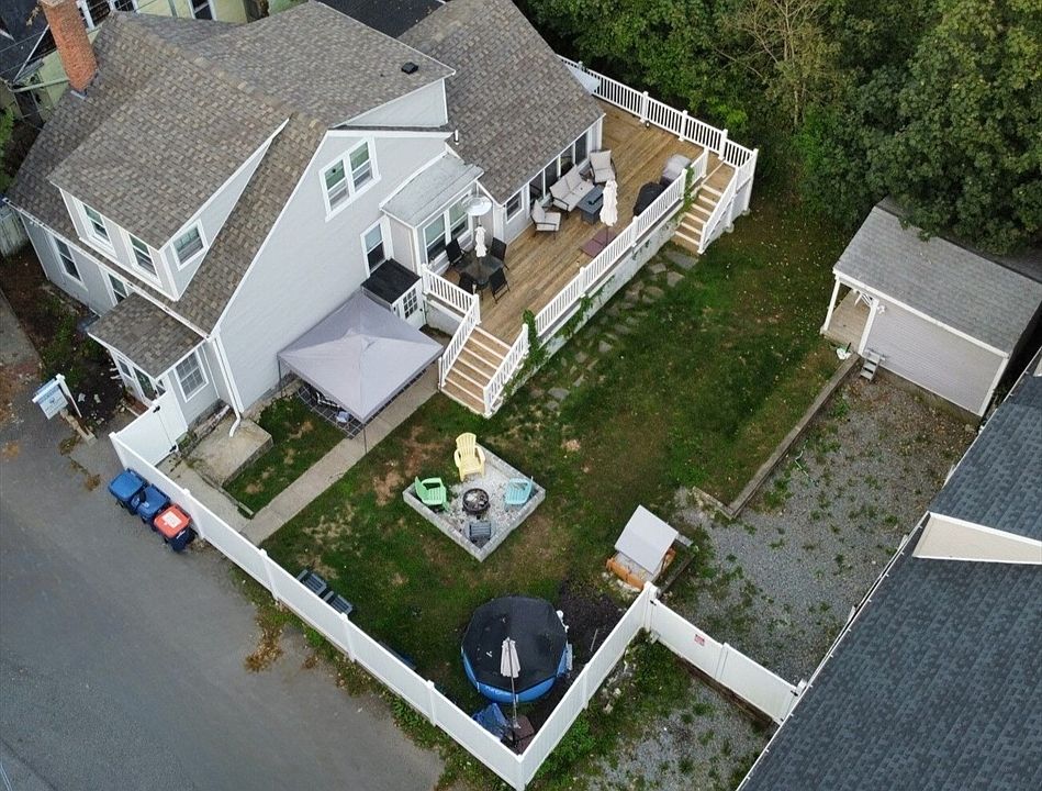 1st image of 108 S 7th St