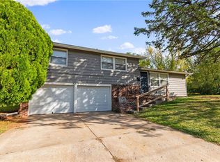 5217 Norton Ave, Kansas City, MO 64130