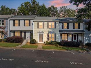 1805 Queen Anne Ct, Sandy Springs, GA 30350