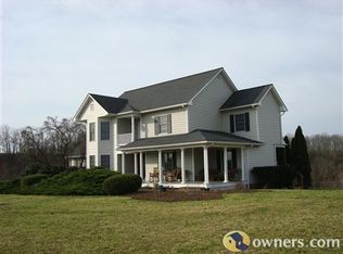 549 Frasher Dr, Clear Brook, VA 22624