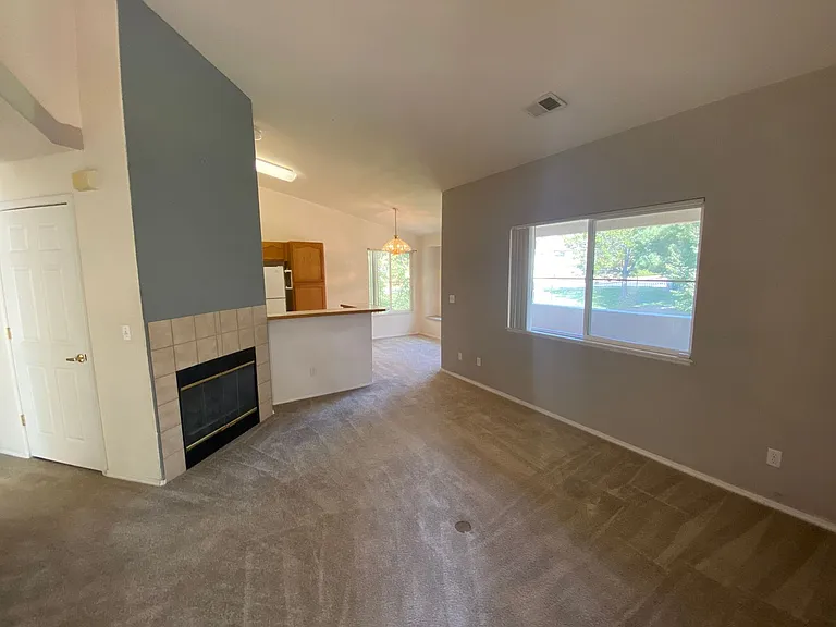 3890 Strawberry Field Grv #G — Photo 15