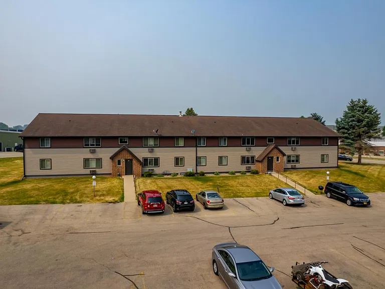 100 Sunset Ln #7 — Photo 2