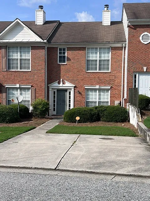 2770 Parkway Cv #1