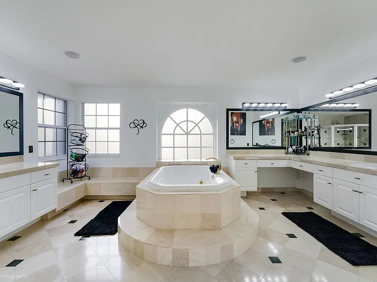 3181 SW 173rd Ter — Photo 21