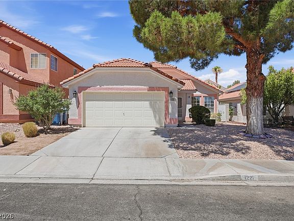 2nd image of 1221 Rainbow Meadows Dr