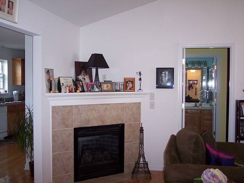 3rd image of 104 MORNING GLORY Way