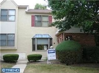 211 Stone Ridge Dr, Norristown, PA 19403