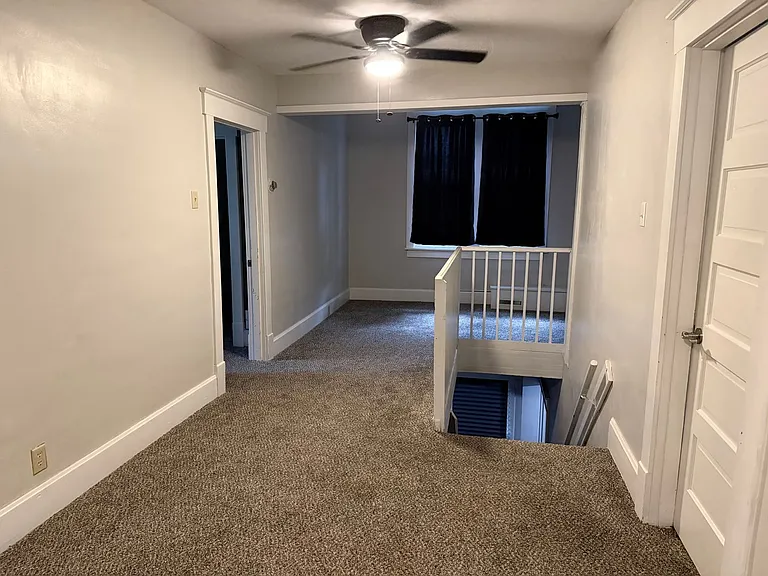 2638 Sanford Ave — Photo 8