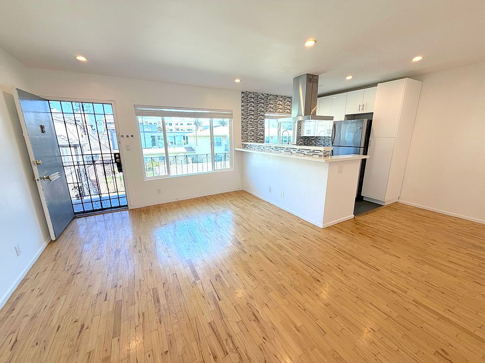 1st image of 1433 9th St APT F