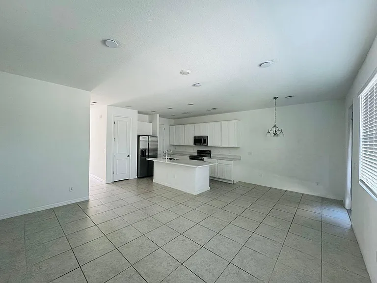 799 Longboat Dr — Photo 6